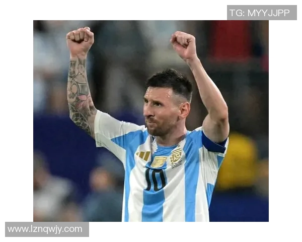 足球传奇回忆4K超清壁纸展示经典老球星全景视角尽显风采